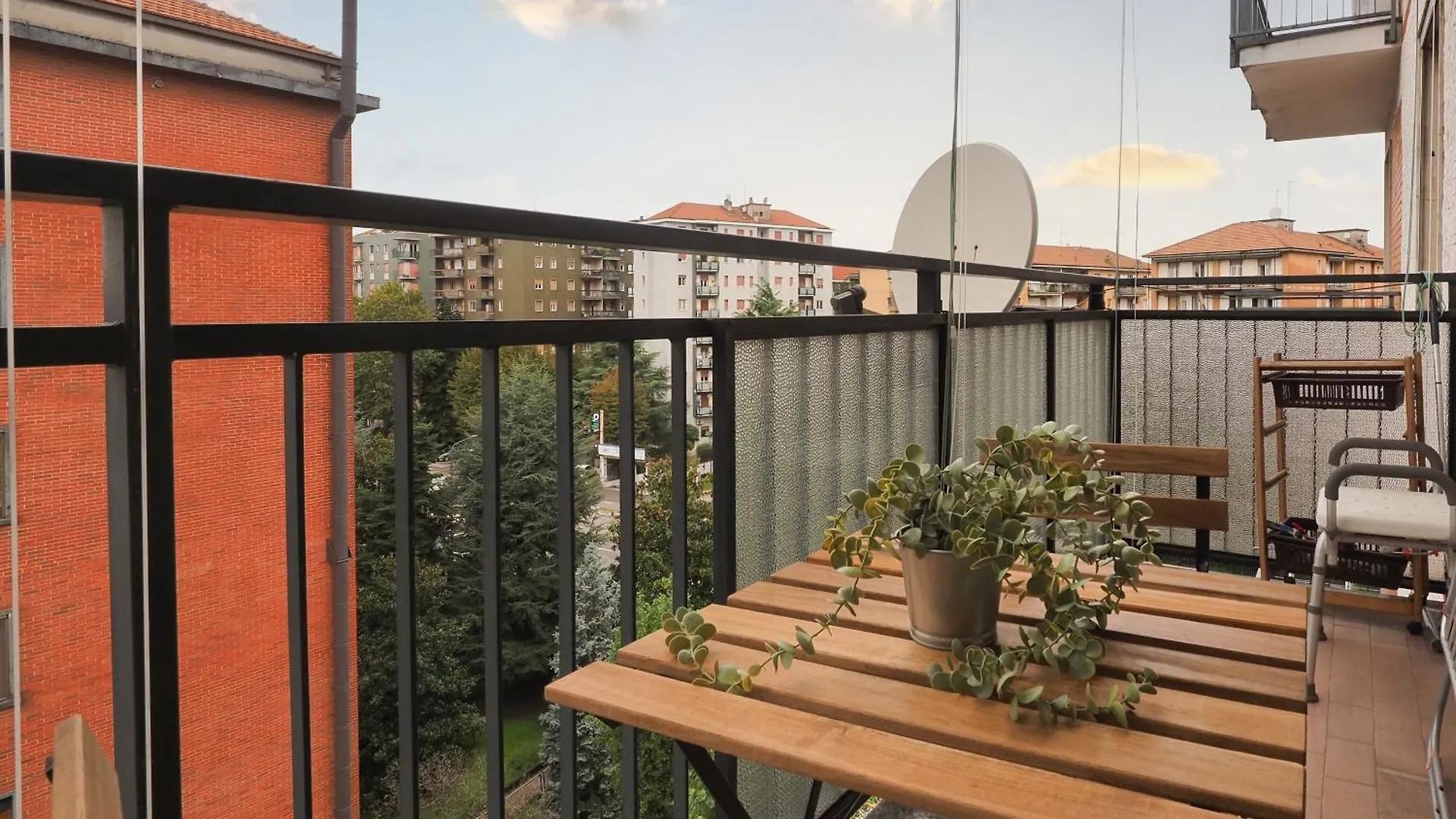 Primopiano - Legioni Romane Milan Italy